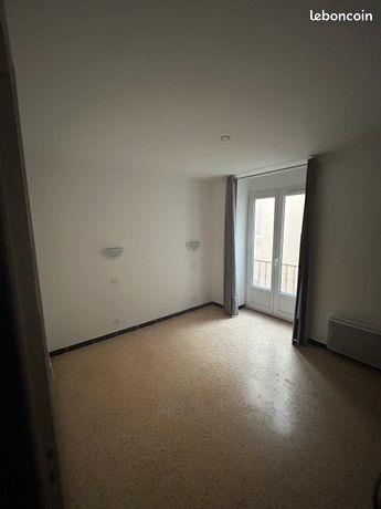 Appartement à louer, 80m², Largentière