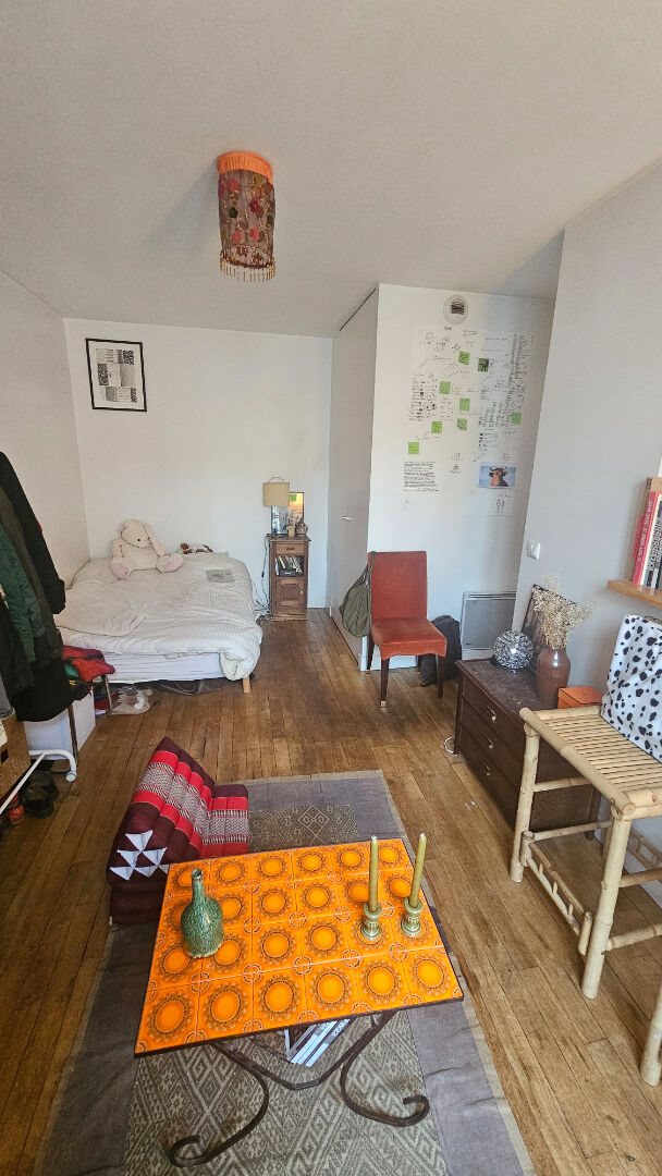 Appartement à louer, 23m², Paris 18ème