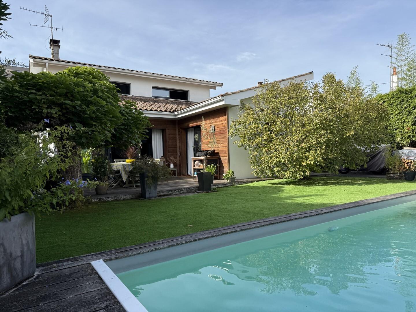 Maison à vendre, 140m², Bordeaux