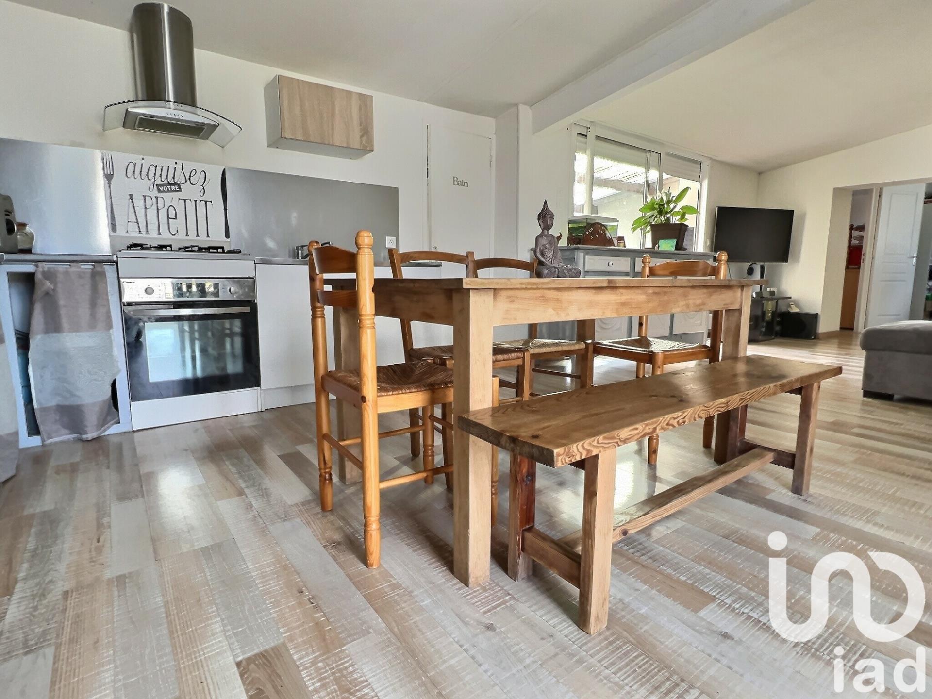 Appartement à louer, 75m², Trizay