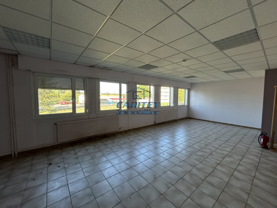 Appartement à vendre, 3385m², Lure