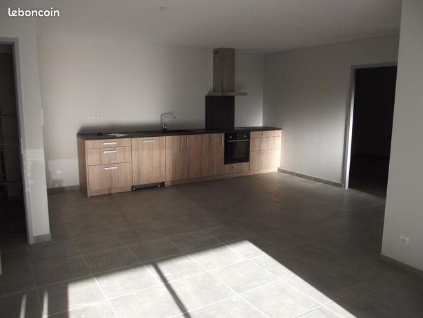 Maison à louer, 90m², Foix