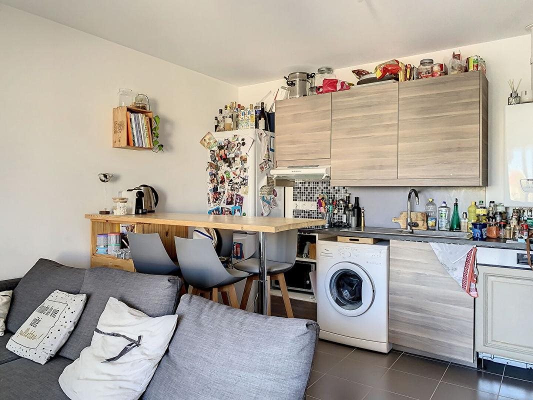 Appartement à louer, 40m², Saint-Cannat