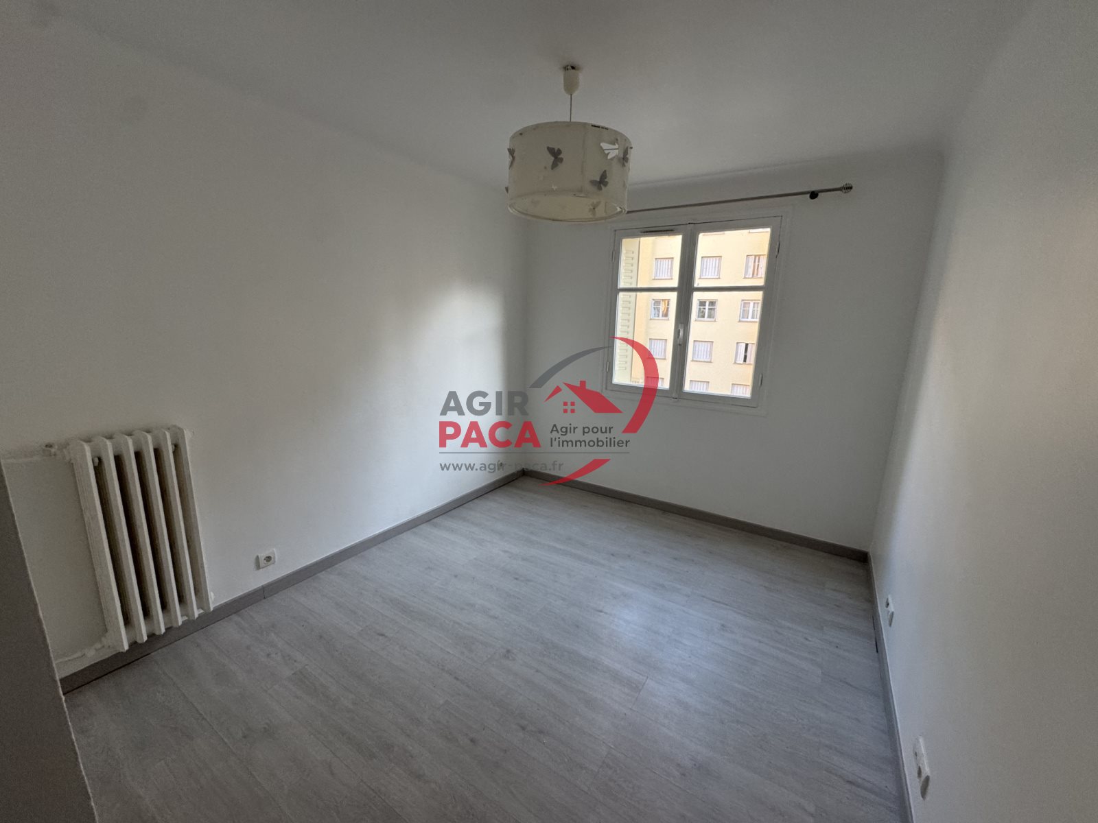 Appartement à louer, 57m², Nice