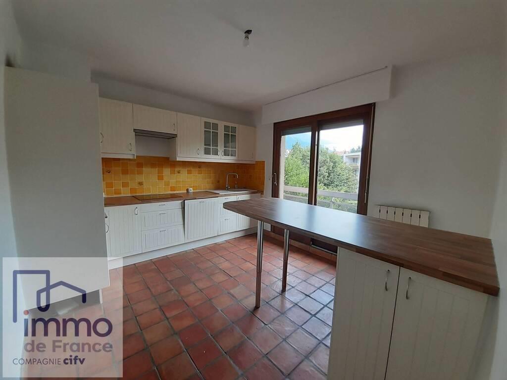 Appartement à louer, 104m², Grenoble