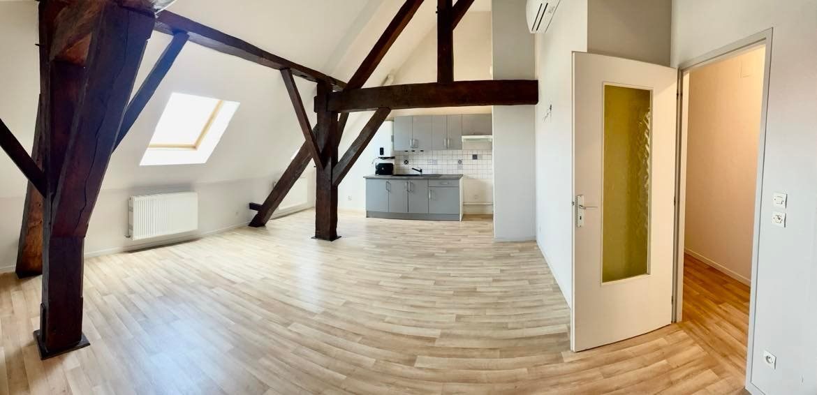 Appartement à louer, 96m², Richemont