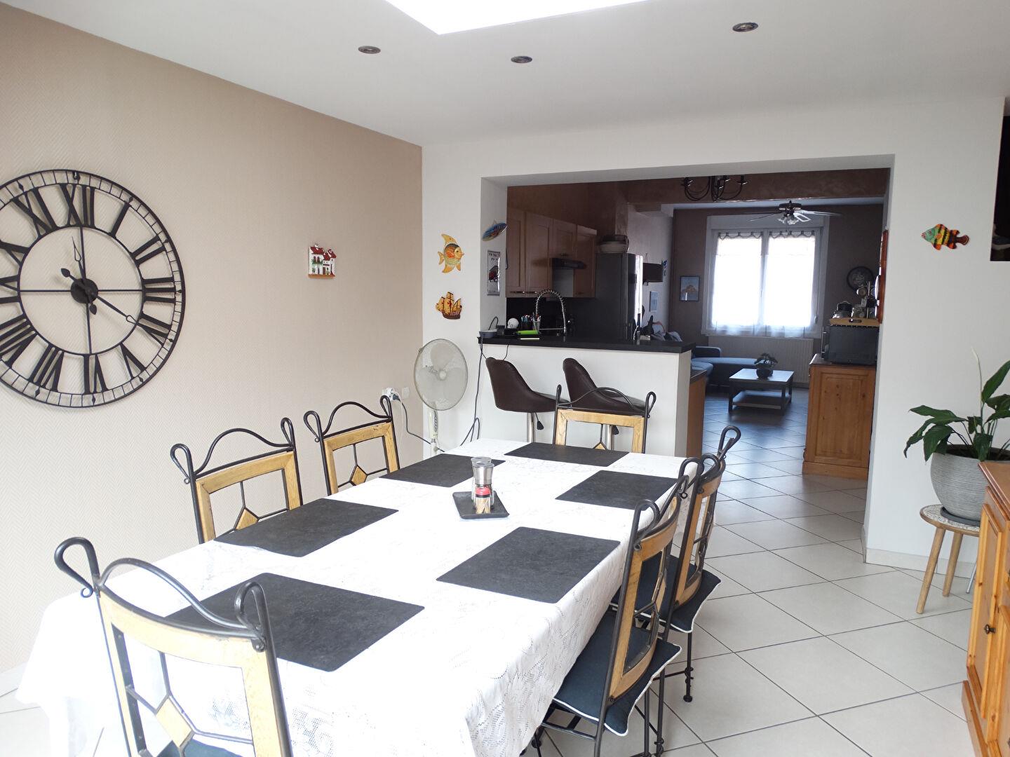 Maison à vendre, 101m², Lille