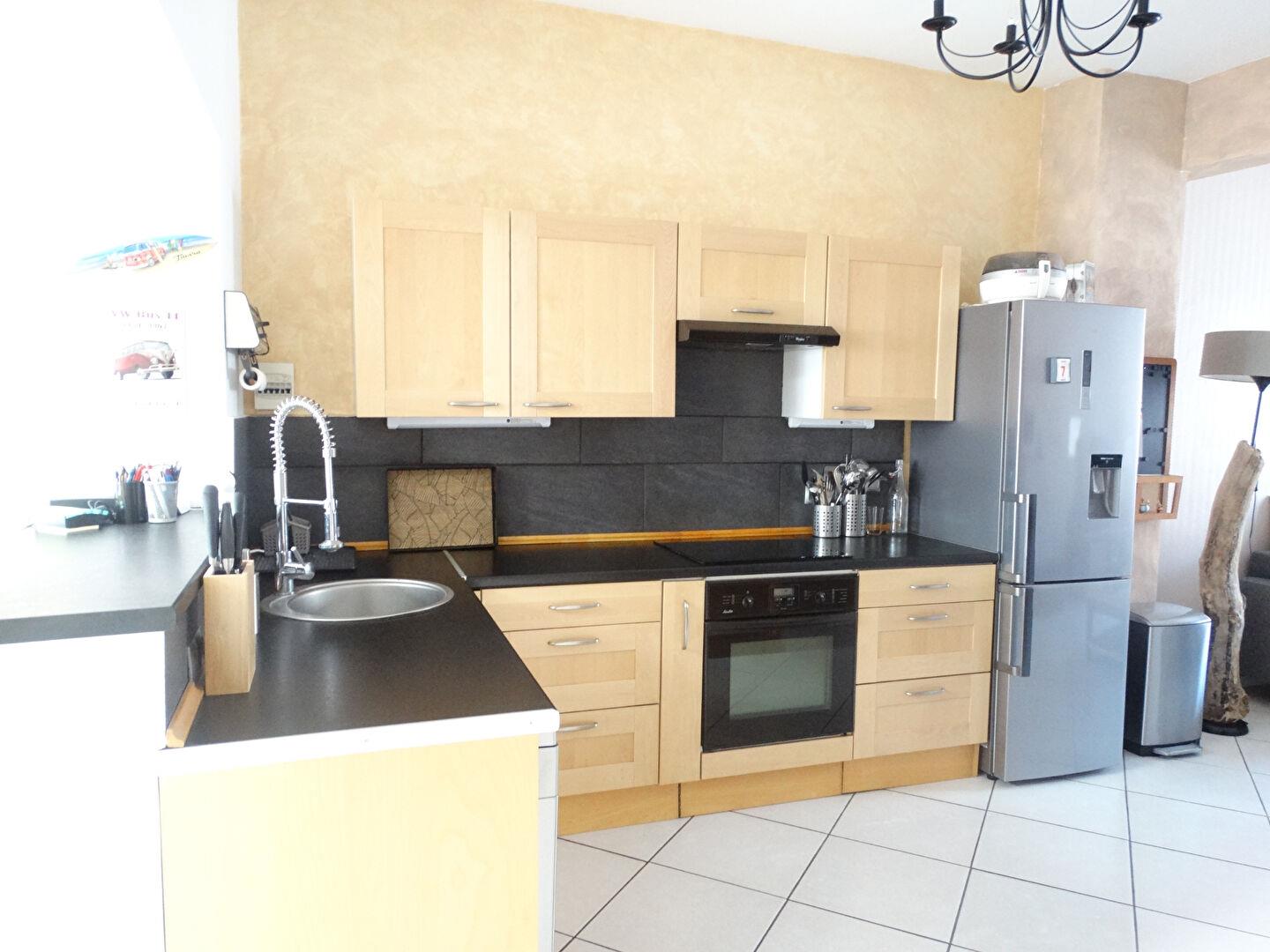 Maison à vendre, 101m², Lille