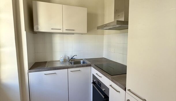 Appartement à louer, 48m², Marseille 6ème