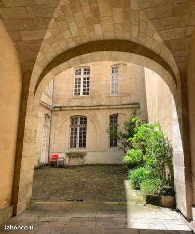 Appartement à louer, 68m², Bordeaux
