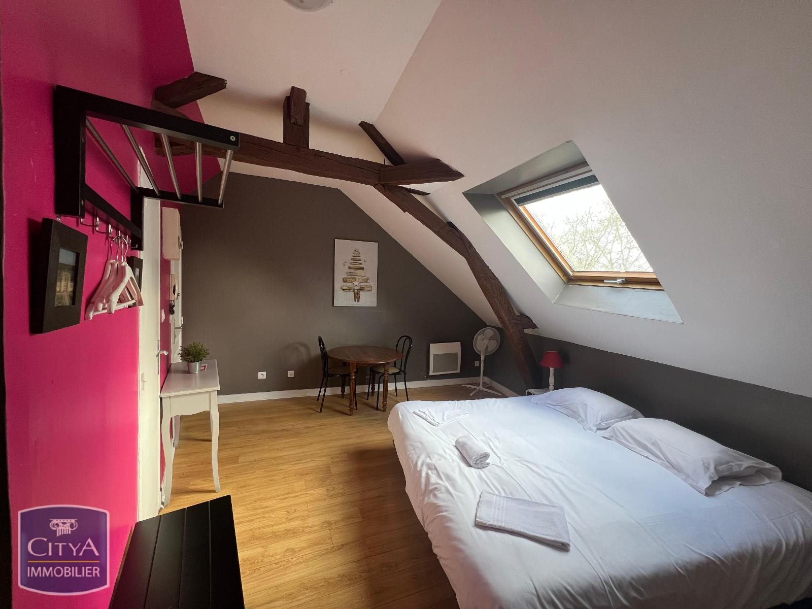 Appartement à louer, 17m², Tours