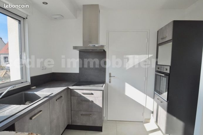 Maison à louer, 94m², Saint-Pryvé-Saint-Mesmin