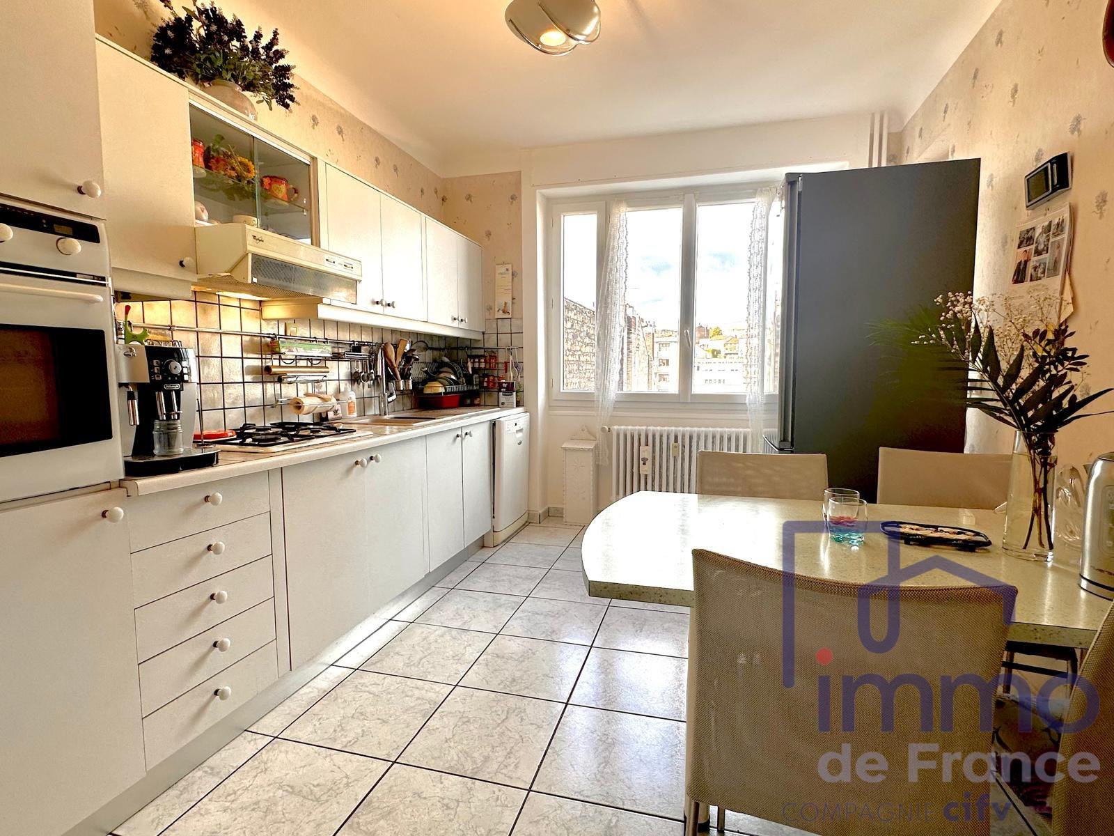 Appartement à vendre, 114m², Saint-Etienne