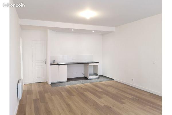 Appartement à louer, 66m², Toulon