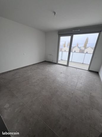 Appartement à louer, 66m², Pont-Sainte-Marie