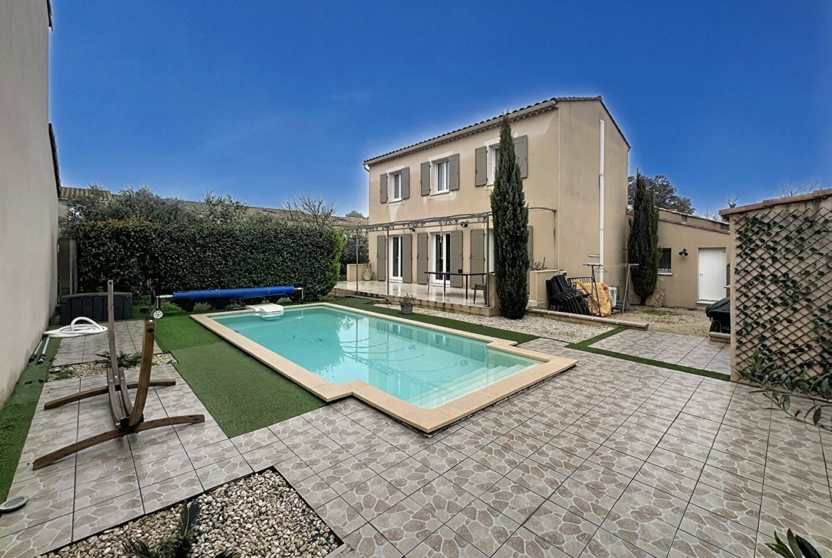 Maison à vendre, 103m², Rochefort-du-Gard