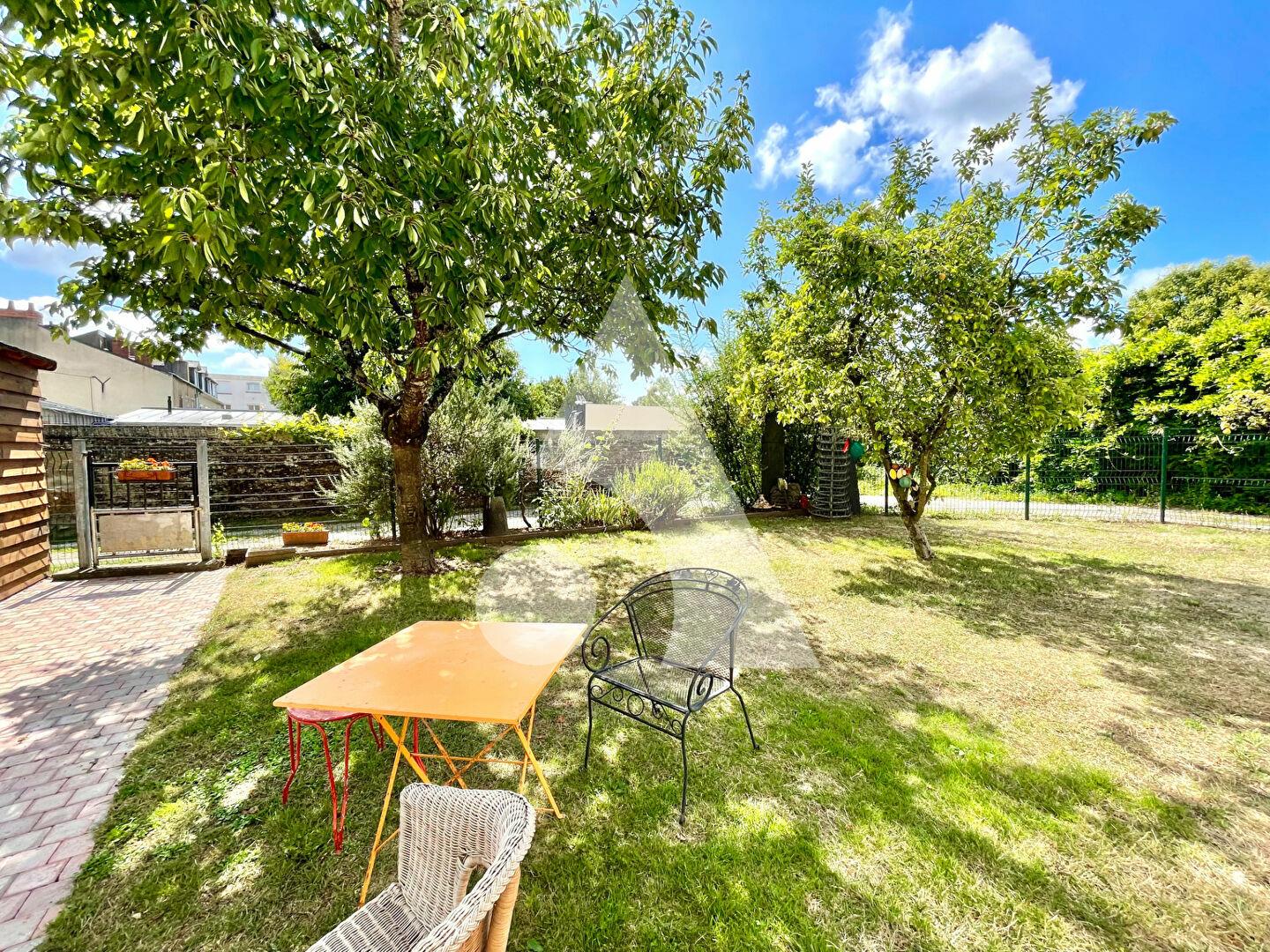 Maison à vendre, 205m², Nantes