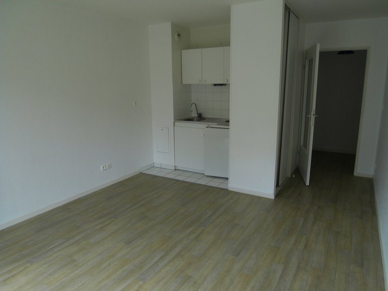 Appartement à louer, 24m², Reims