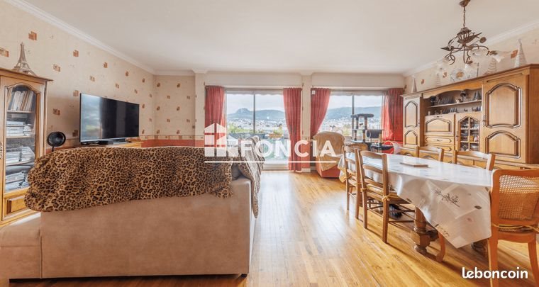 Appartement à vendre, 100m², Clermont-Ferrand
