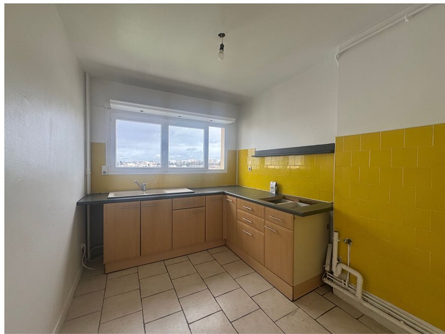 Appartement à vendre, 76m², Saint-Priest