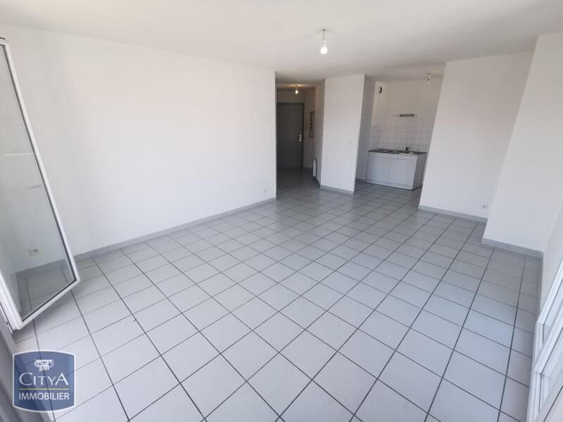 Appartement à louer, 52m², Saint-Estève
