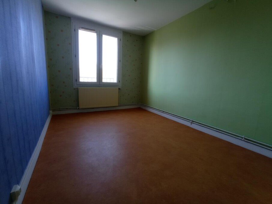 Appartement à louer, 73m², Vouziers