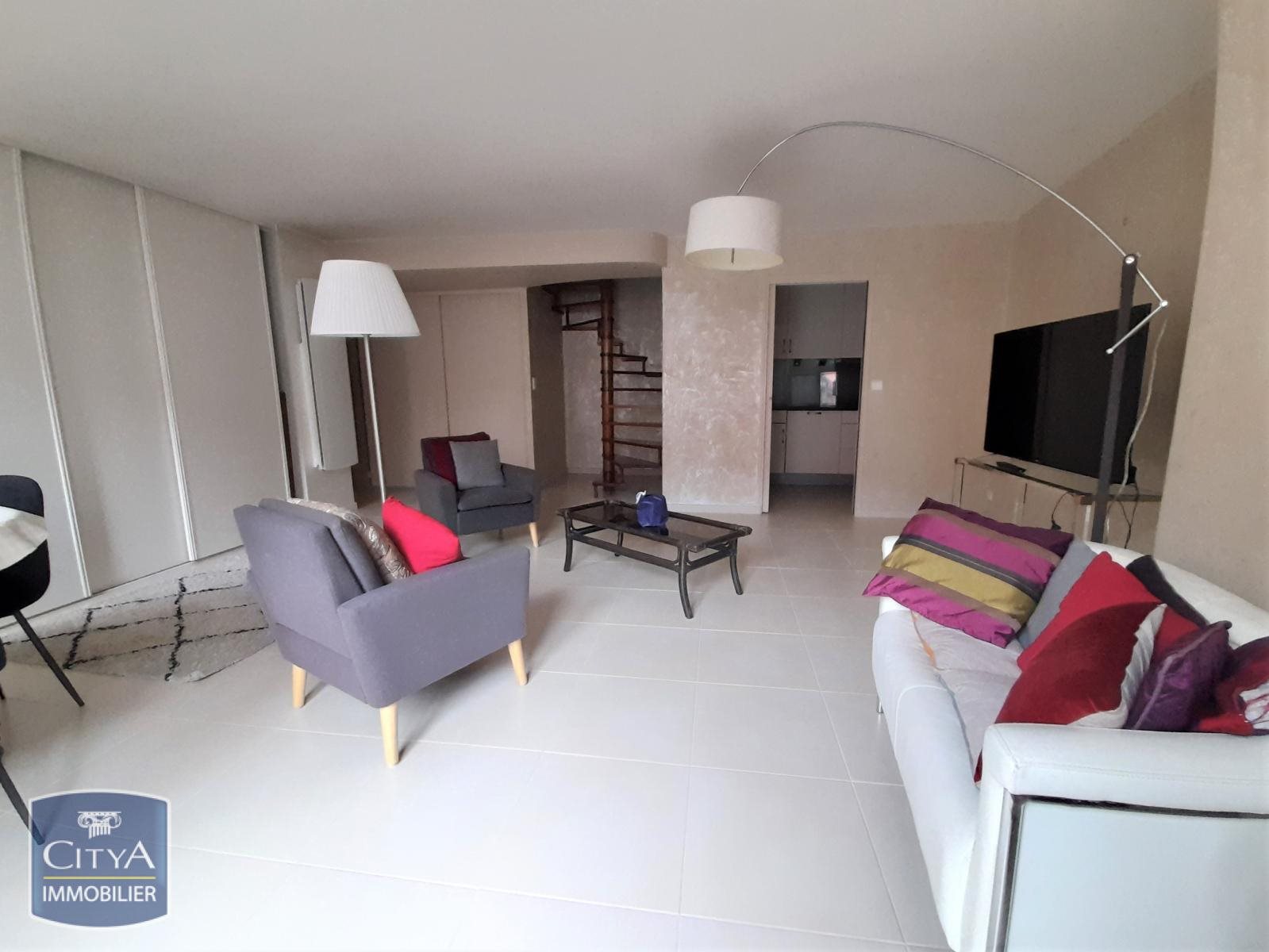 Appartement à louer, 79m², Limoges