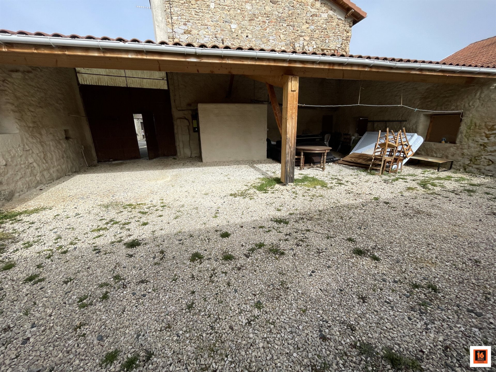 Maison à vendre, 108m², Celles-sur-Durolle