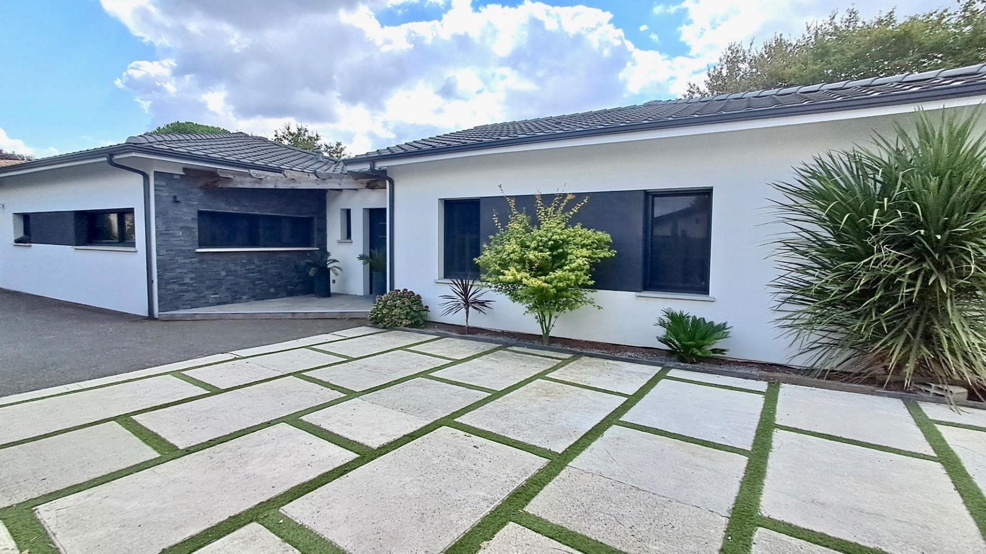 Maison à vendre, 135m², Saint-Sulpice-et-Cameyrac