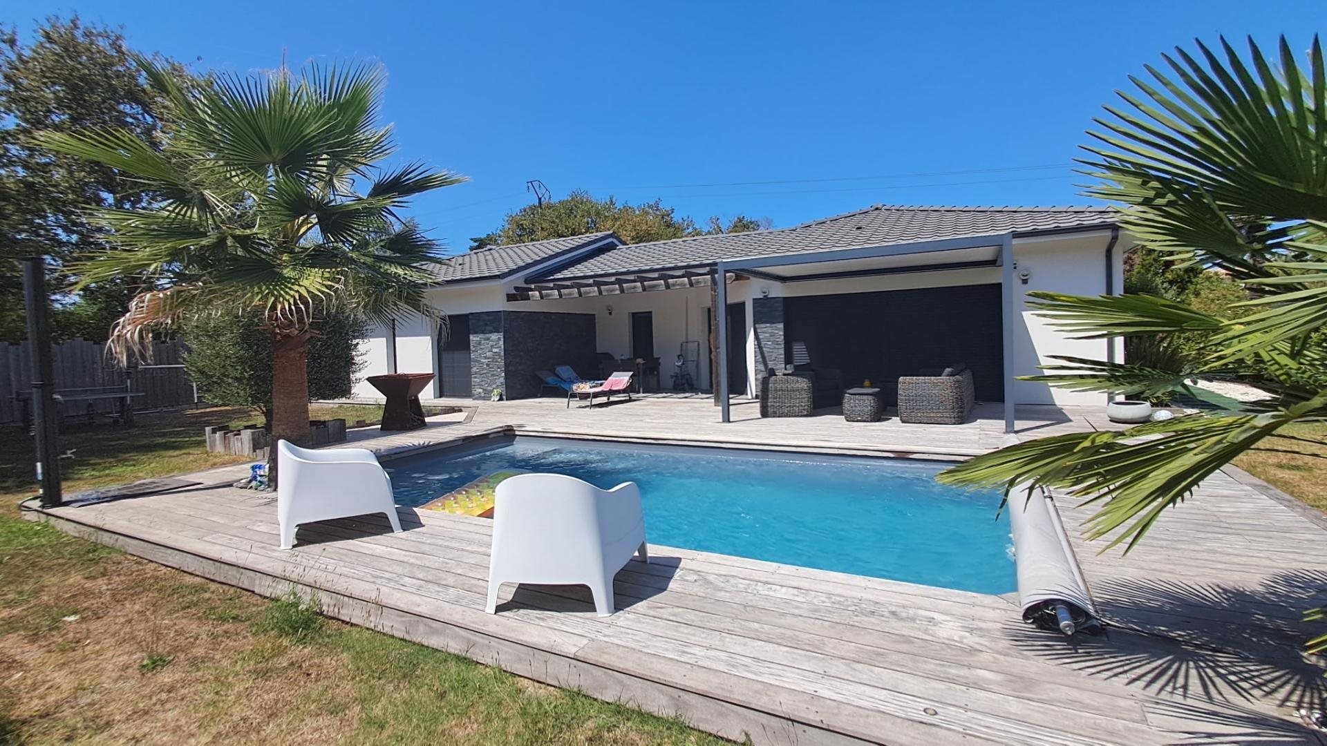 Maison à vendre, 135m², Saint-Sulpice-et-Cameyrac