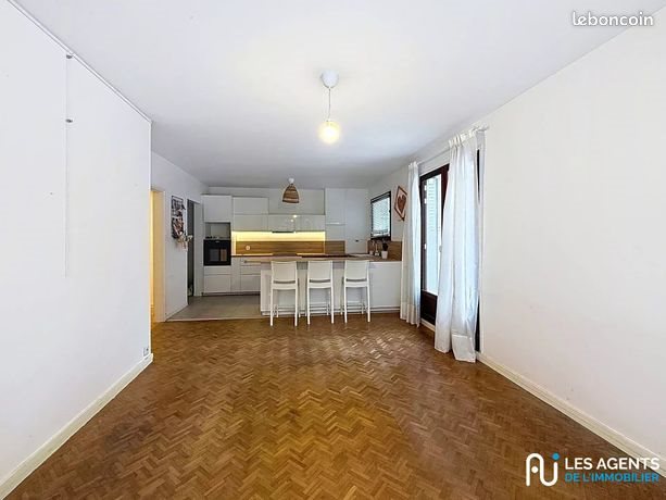 Appartement à vendre, 71m², Orléans