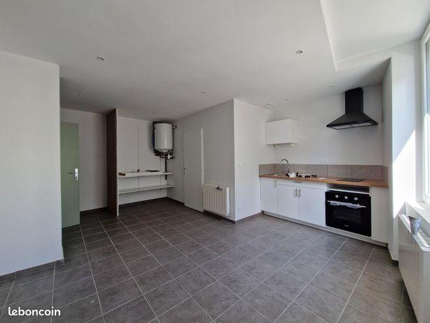 Appartement à louer, 25m², Saint-Etienne