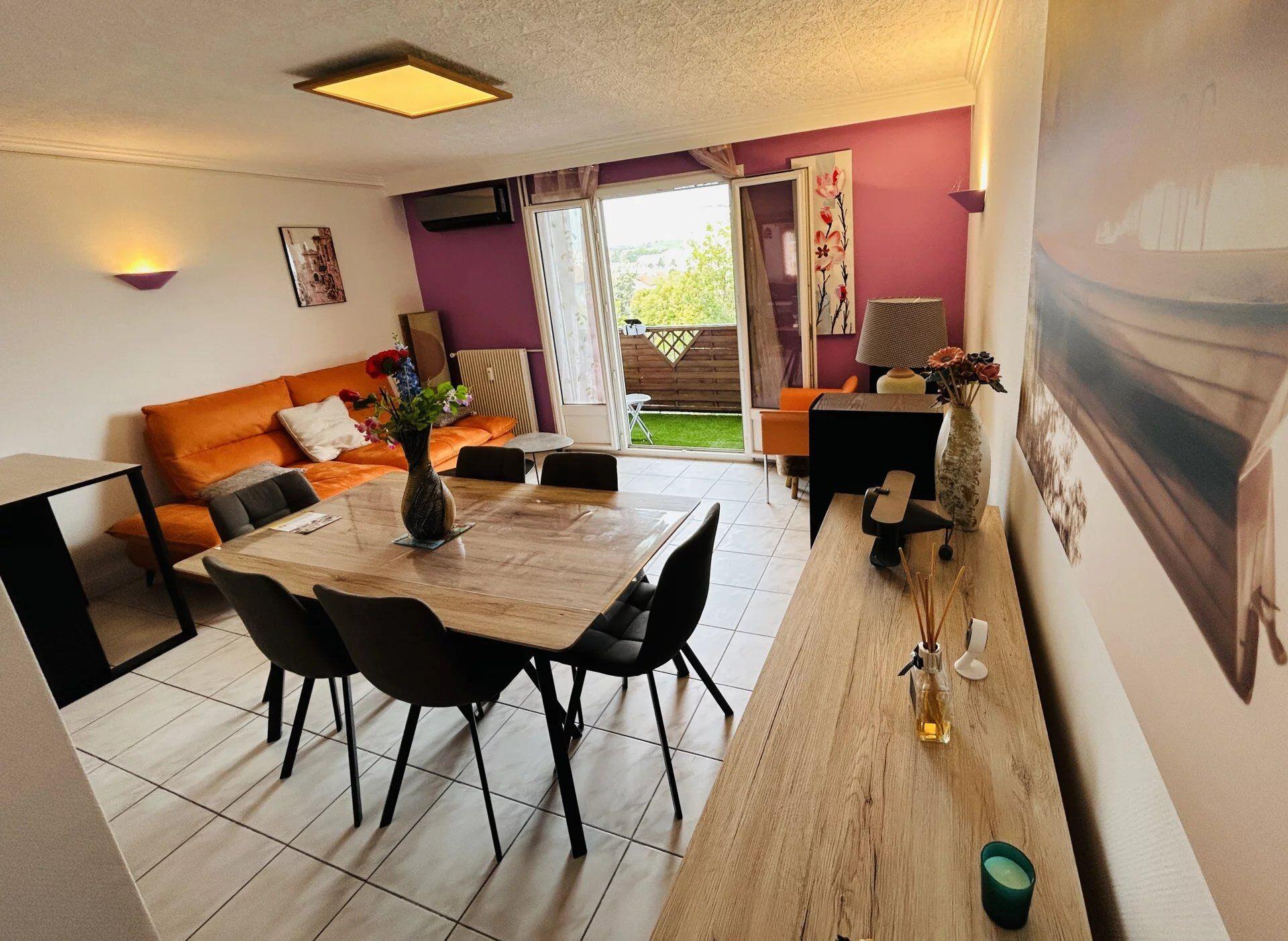 Appartement à vendre, 65m², Saint-Etienne