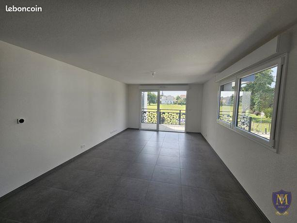 Appartement à louer, 72m², Blotzheim