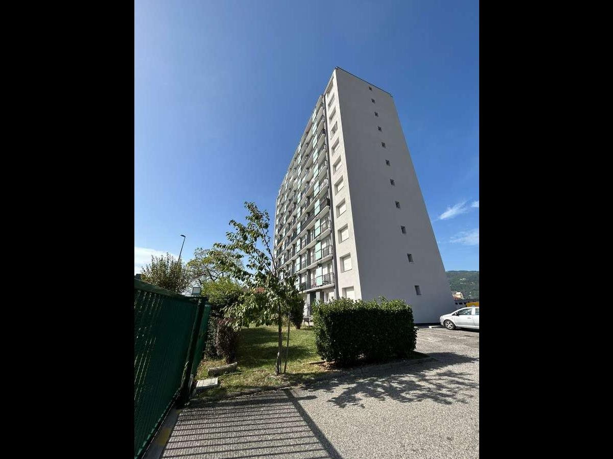Appartement à louer, 67m², Grenoble