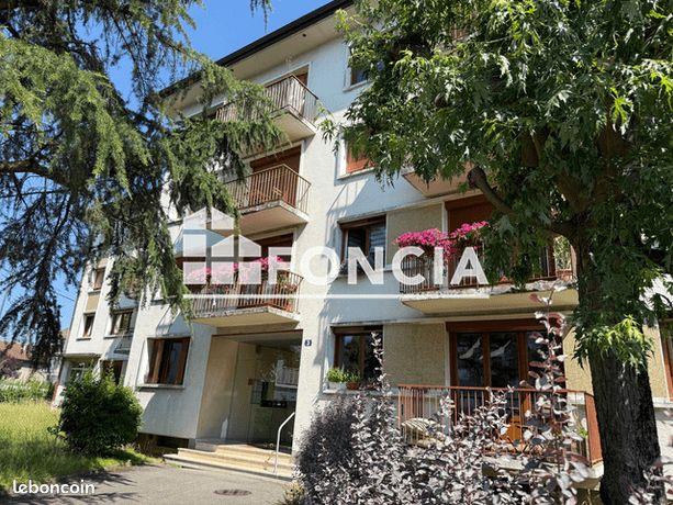 Maison à louer, 81m², Annecy