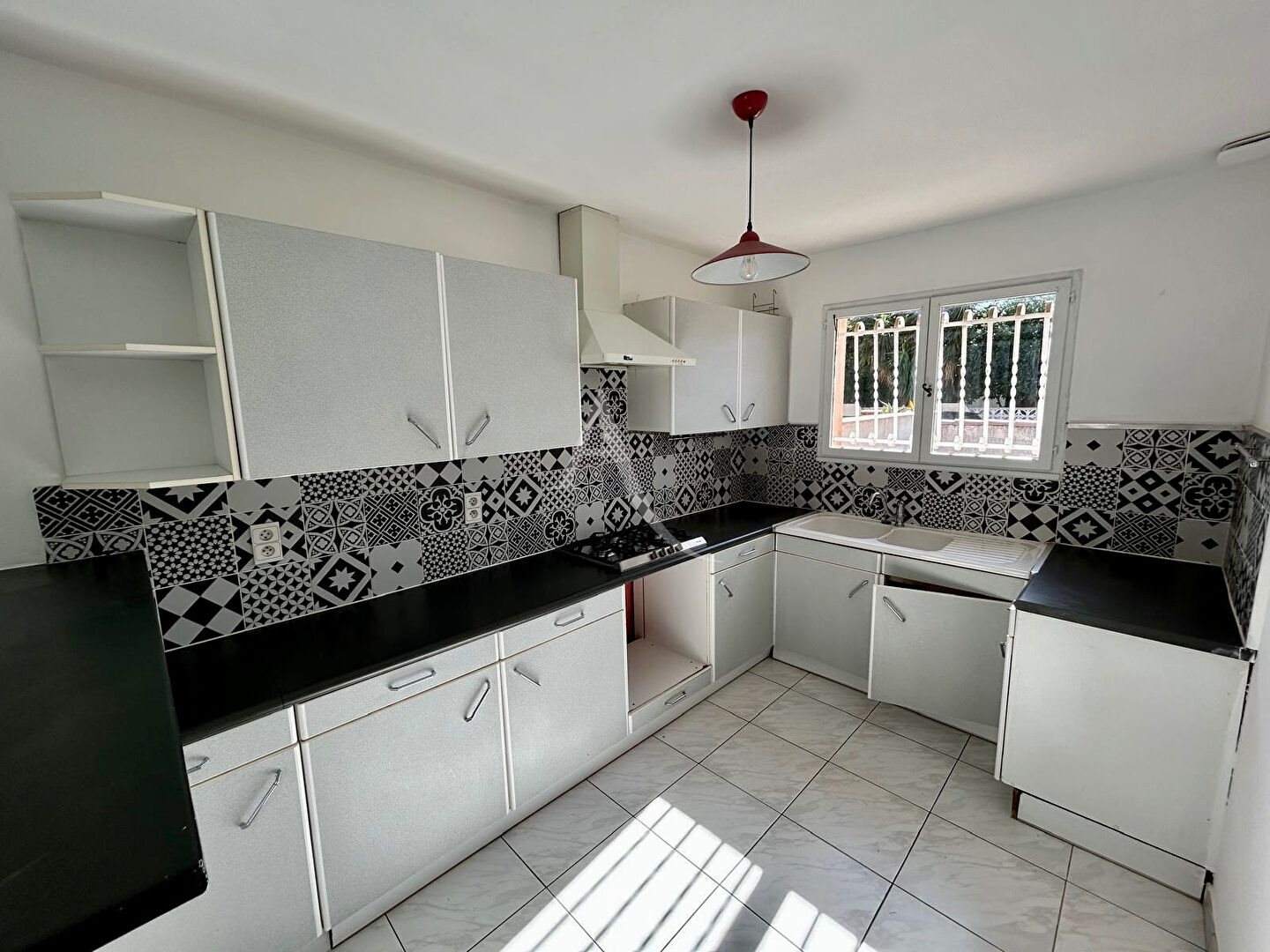 Maison à louer, 83m², Alénya