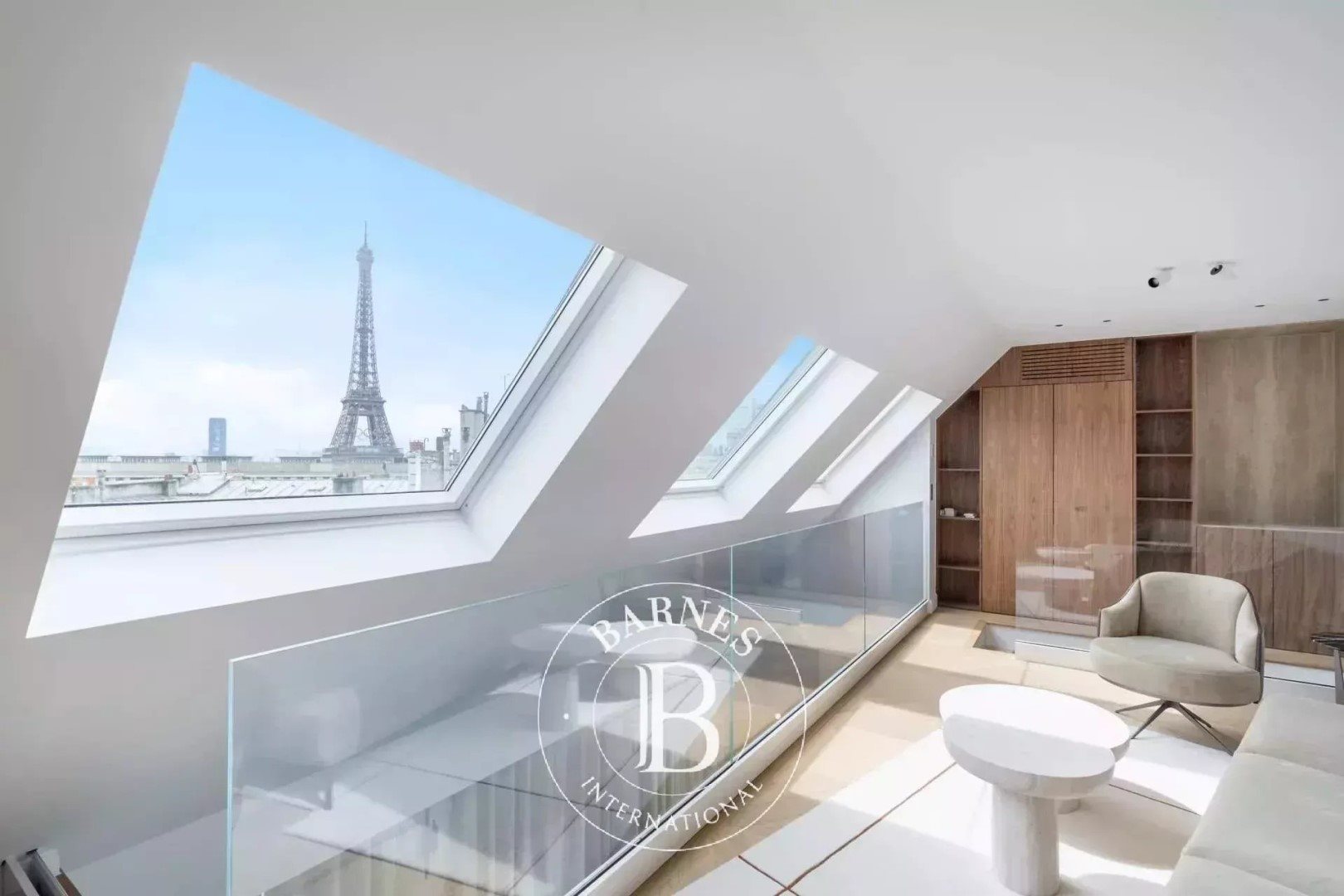 Appartement à louer, 236m², Paris 16ème