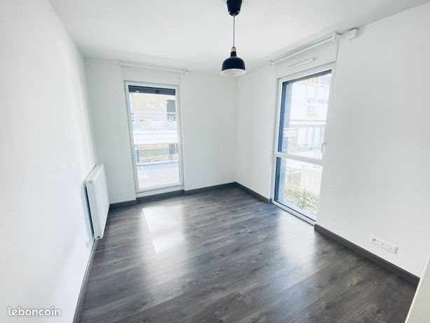 Appartement à louer, 47m², Marseille 6ème
