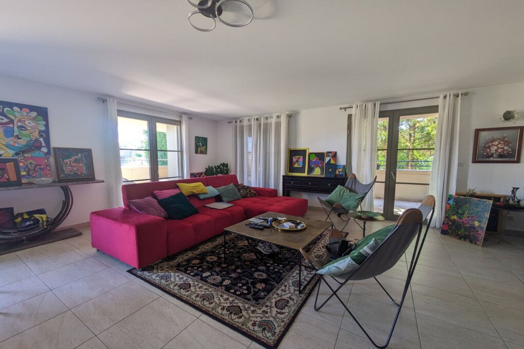 Appartement à vendre, 111m², Uzès