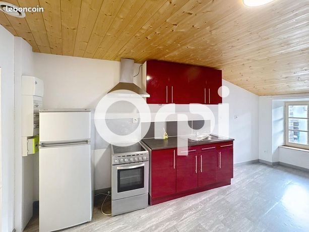 Appartement à louer, 34m², Saint-Flour