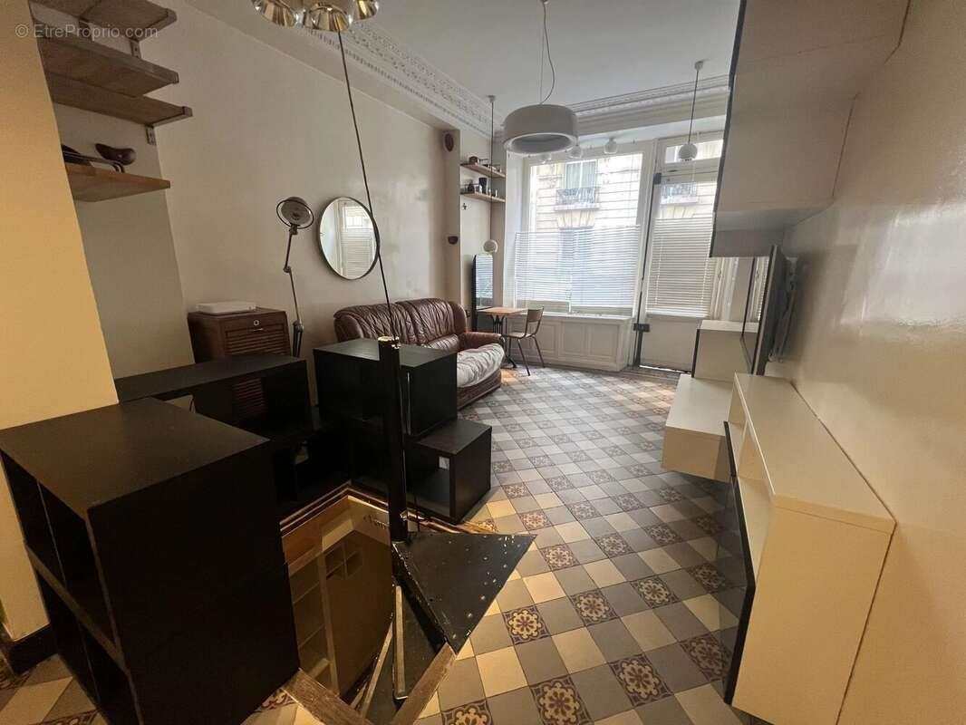 Maison à vendre, 42m², Paris 18ème