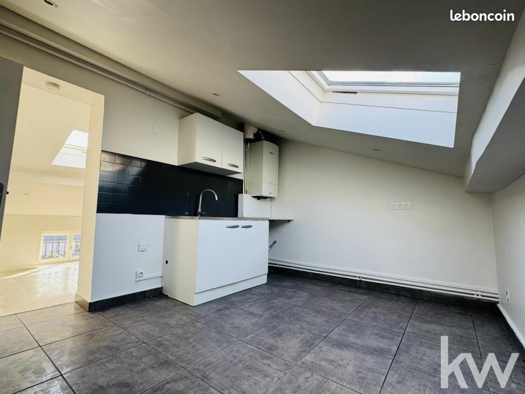 Appartement à vendre, 100m², Saint-Etienne