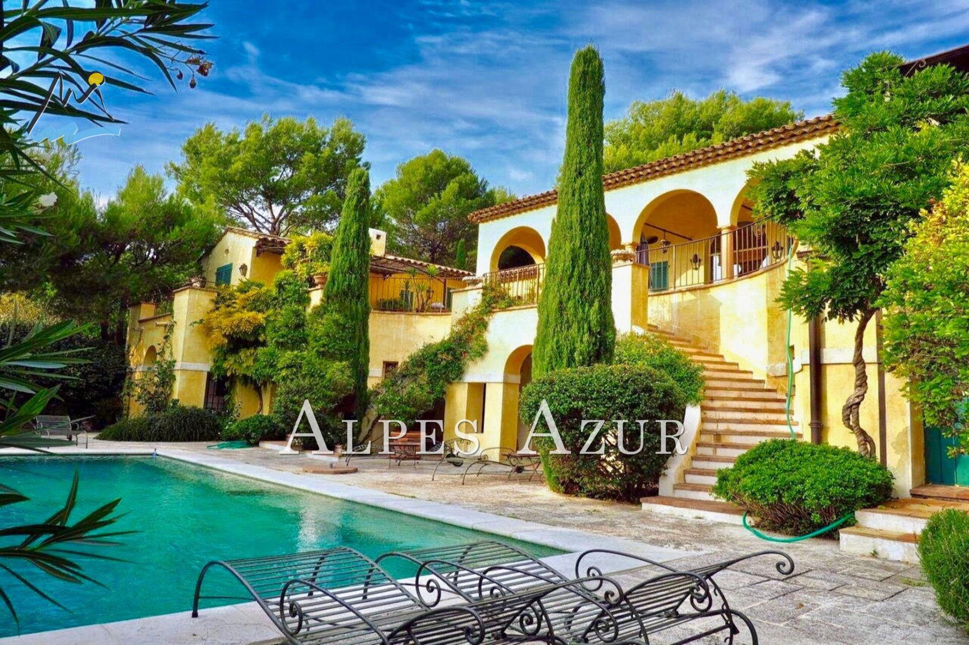 Maison à vendre, 251m², Nice