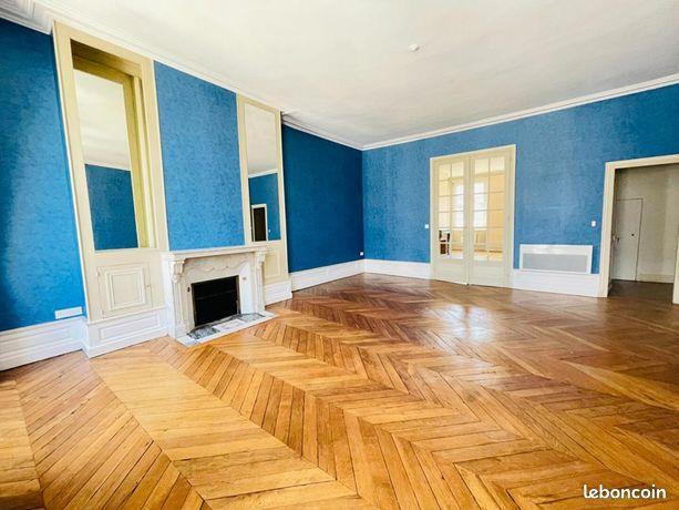 Appartement à vendre, 169m², Orléans