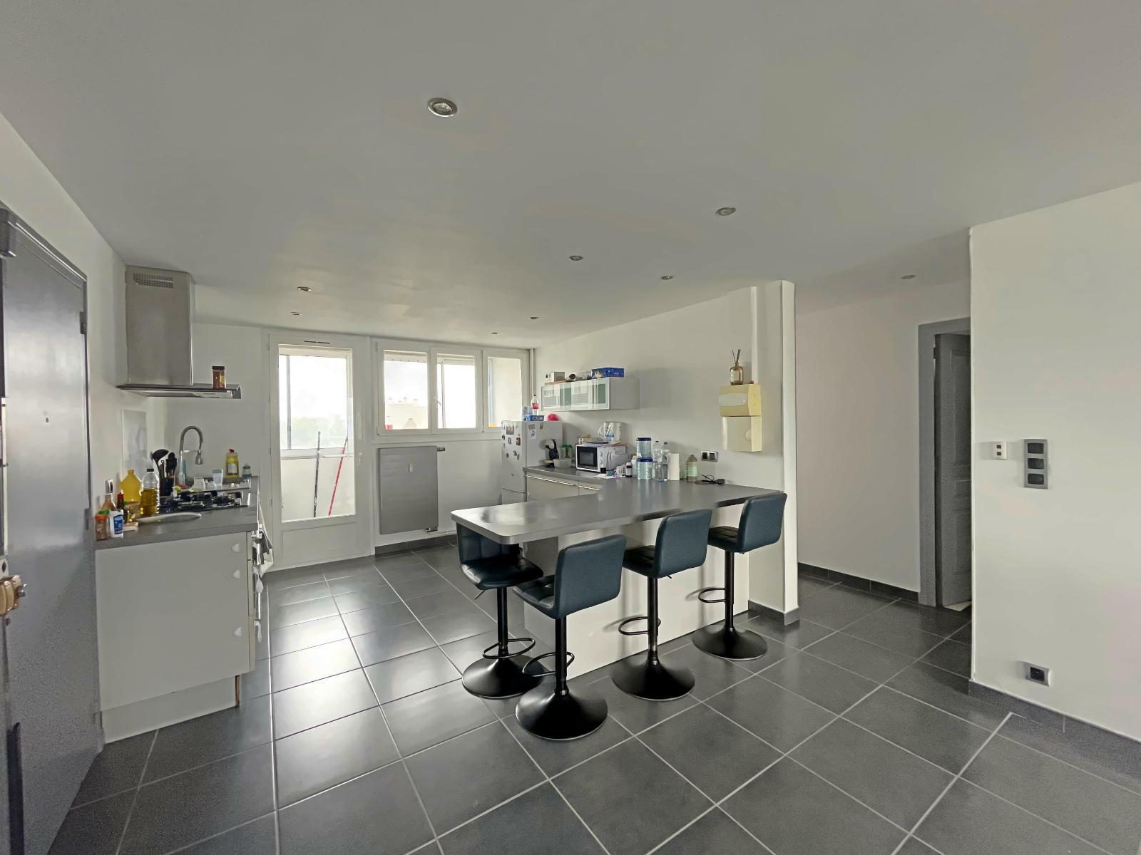 Appartement à vendre, 84m², Saint-Etienne