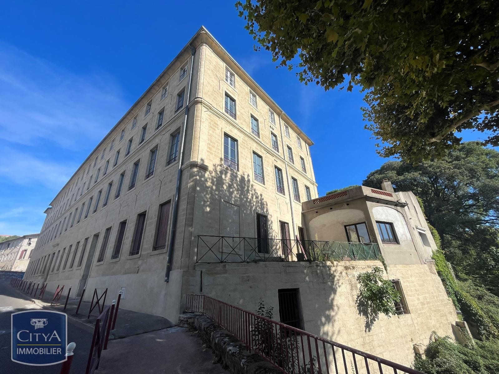 Appartement à louer, 44m², Sommières