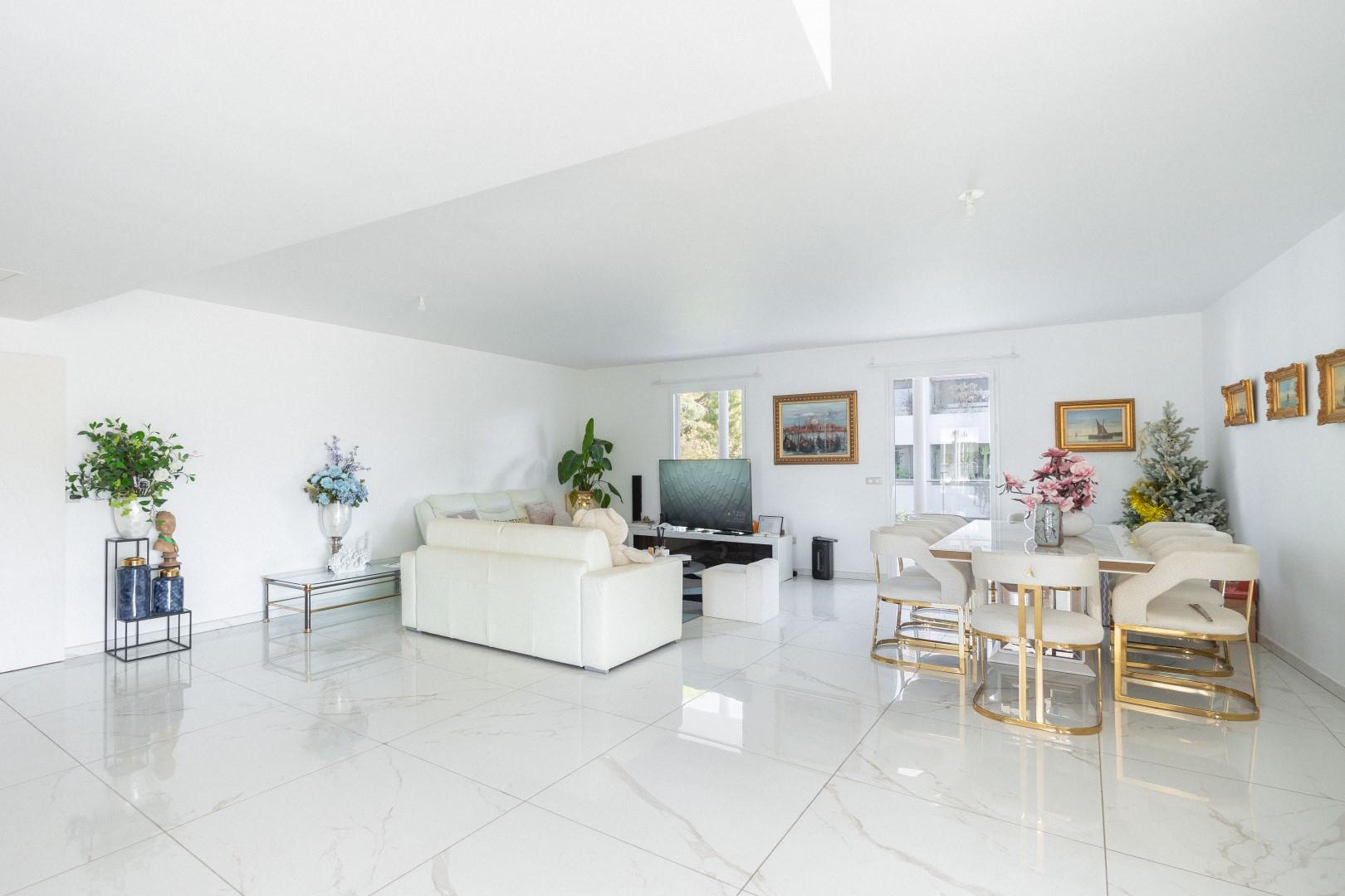 Appartement à vendre, 201m², Marseille 8ème