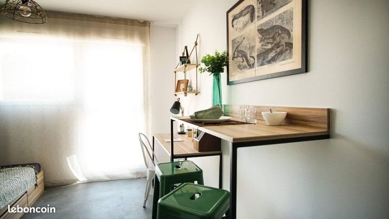 Appartement à louer, 18m², Nîmes