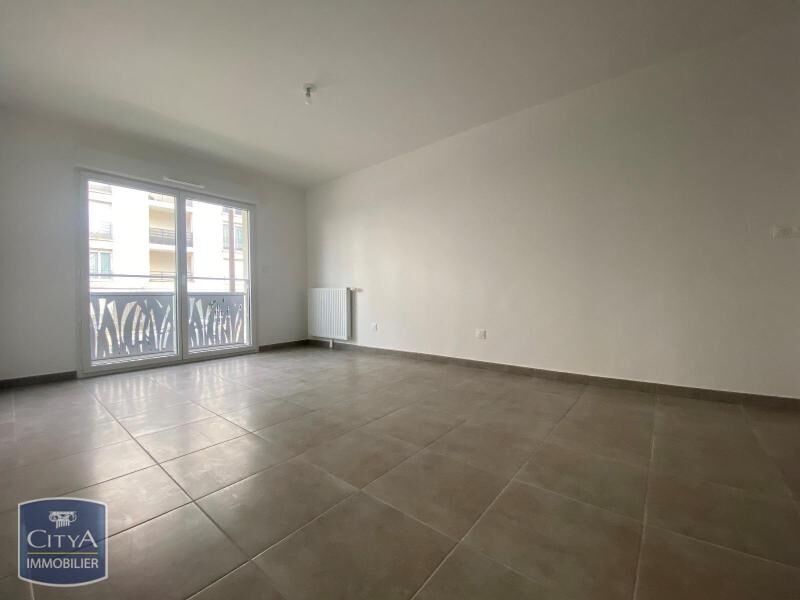 Appartement à louer, 42m², Lucé